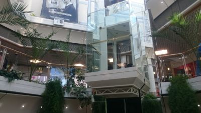 Strand Shopping Centre